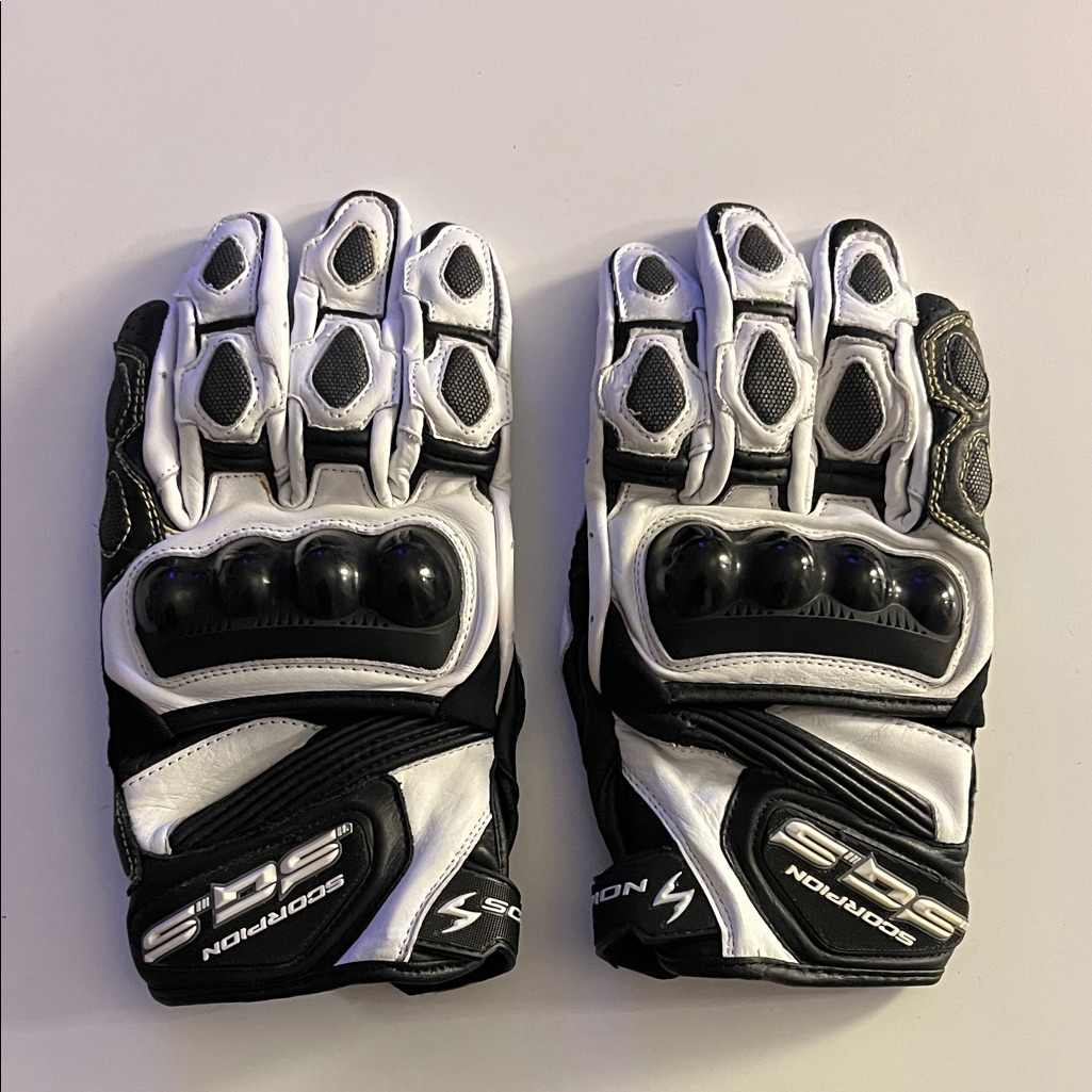 Scorpion Black And White Motorcycle Gloves